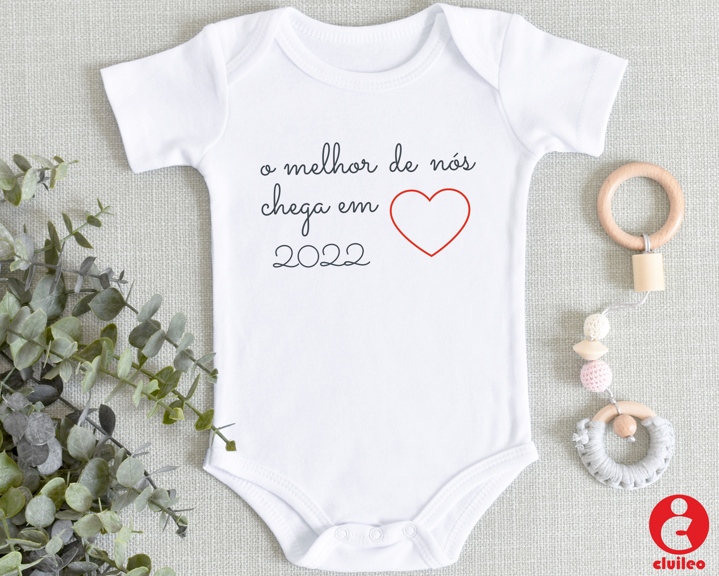 Body Bebé Personalizável "o melhor de nós chega em ano" 100% algodão