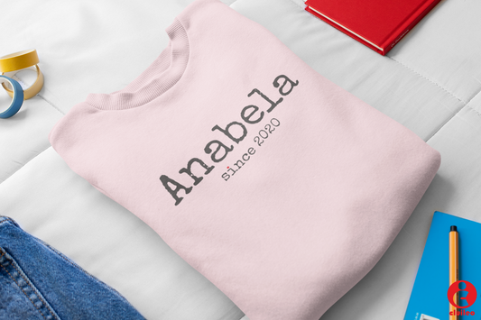 Sweatshirt criança personalizada "Anabela since 2020" editável