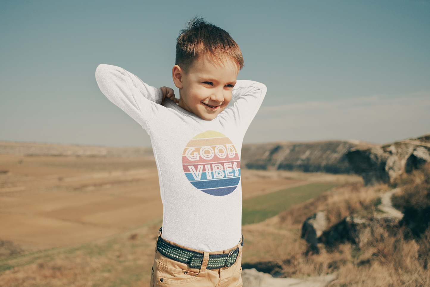 T-shirt Bebé/Criança "Good vibes" 100% Algodão